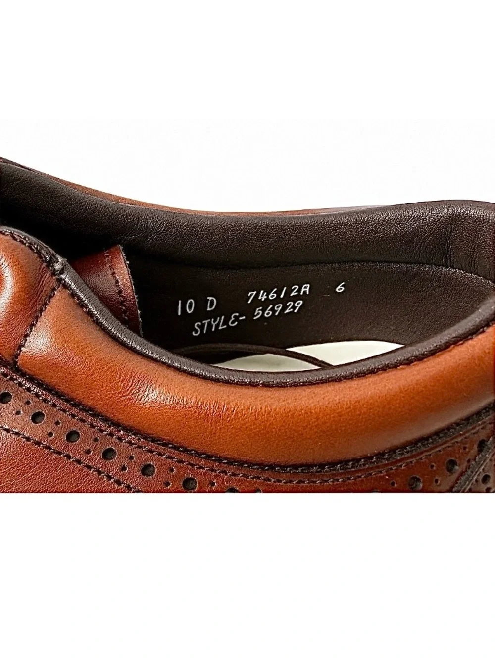 FootJoy Classics Golf Shoes | Calfskin Leather Cognac Wingtip | Men’s Size 10D